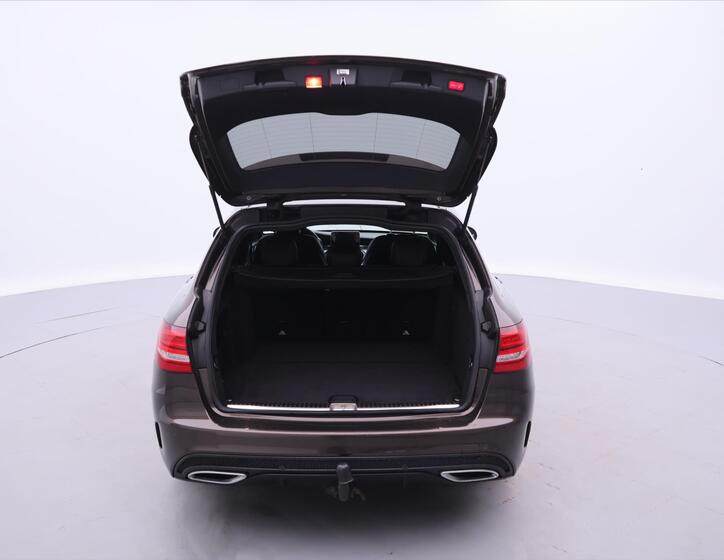 Mercedes-Benz Třídy C 9