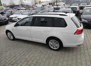 Volkswagen Golf 9