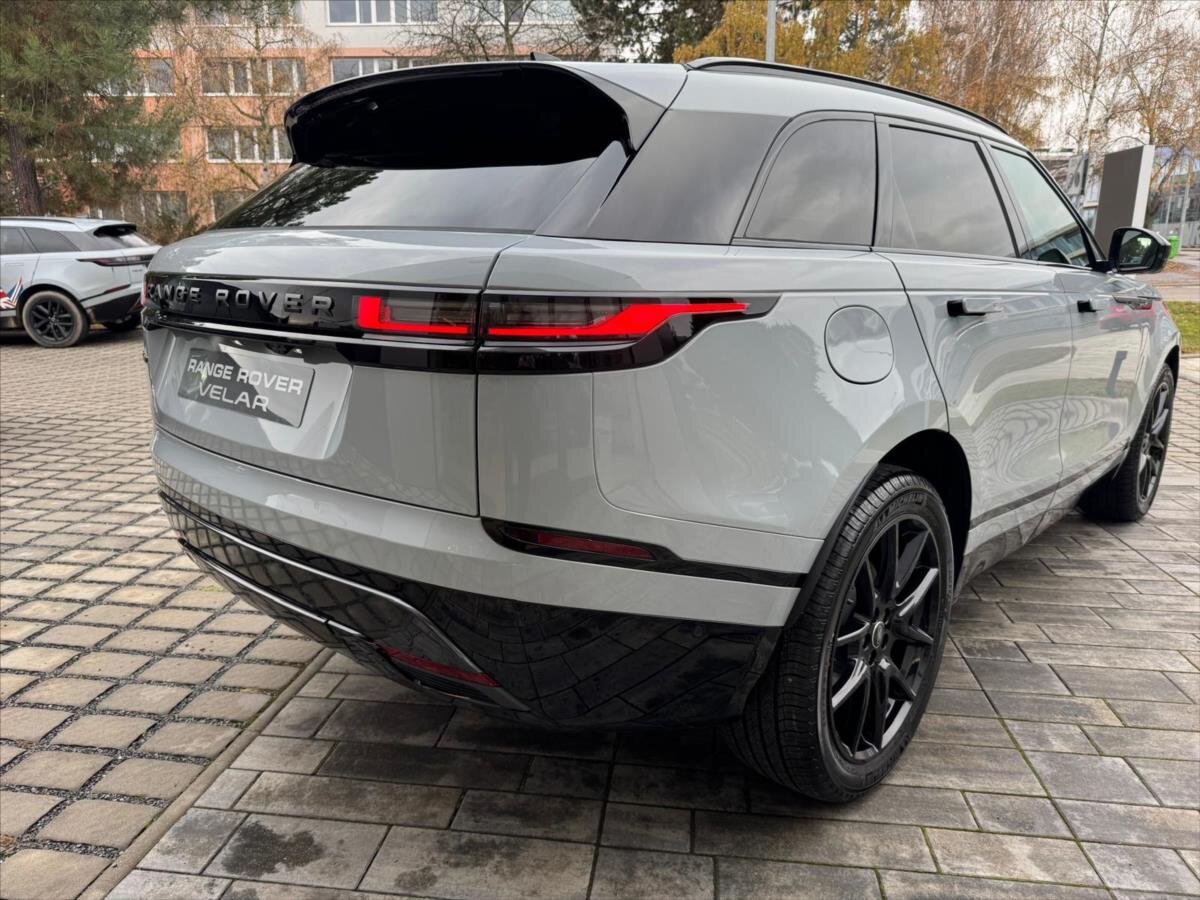 Land Rover Range Rover Velar SUV 2,0 l 150 kw