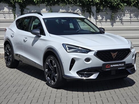 Cupra Formentor SUV / Terénní 1,5 l 110 kw