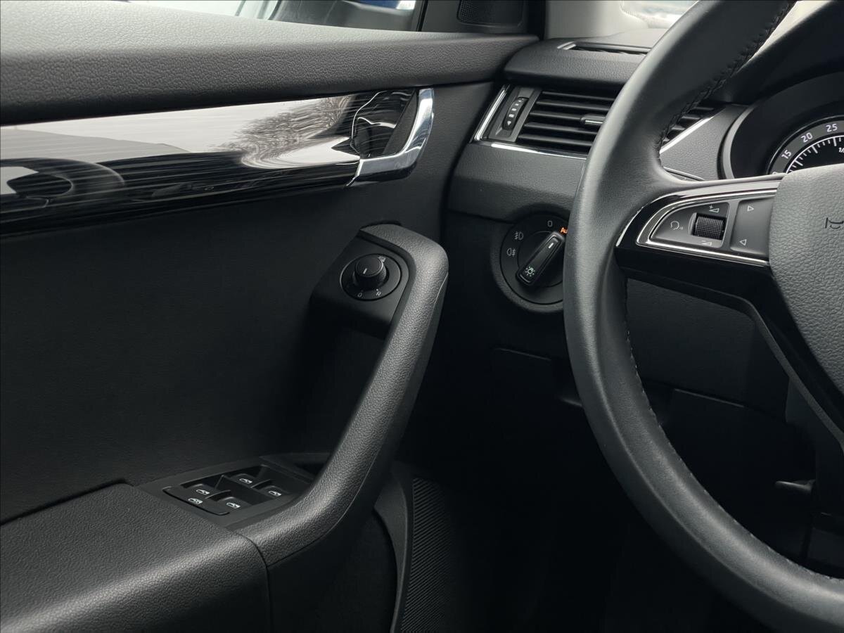 Škoda Octavia Kombi 1,6 l 85 kw