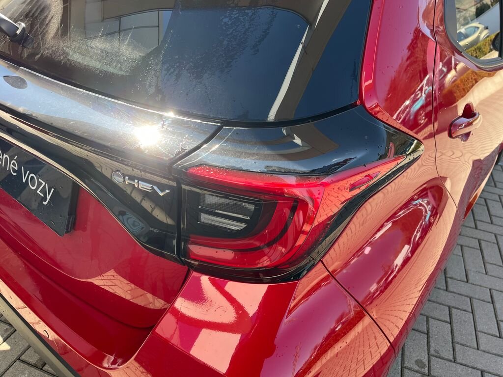 Toyota Yaris Hatchback 1,5 l 68 kw