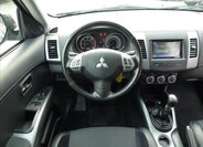Mitsubishi Outlander Kombi 2,3 l 130 kw