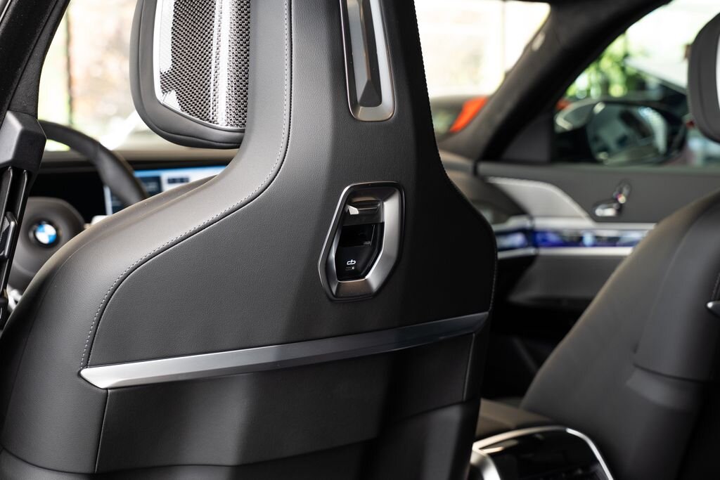 BMW Řada 7 Sedan / Limuzína 3,0 l 220 kw