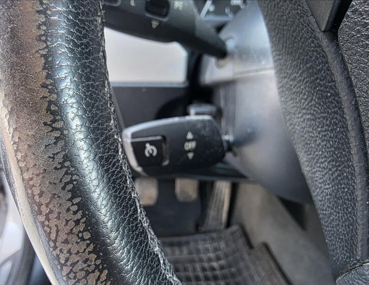 BMW Řada 3 Kombi 2,0 l 105 kw