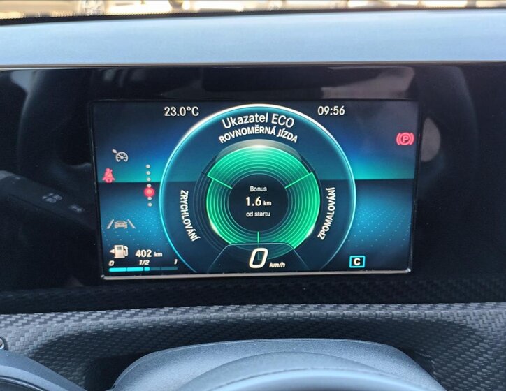 Mercedes-Benz Třídy A Hatchback 1,3 l 80 kw