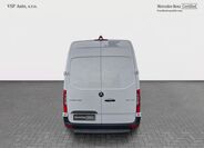 Mercedes-Benz Sprinter 4