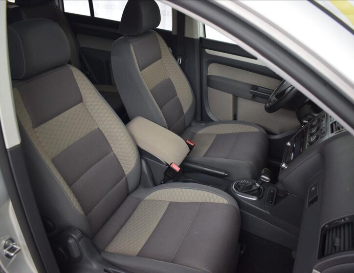 Volkswagen Touran MPV 1,4 l 103 kw