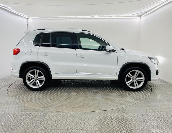 Volkswagen Tiguan SUV 2,0 l 103 kw