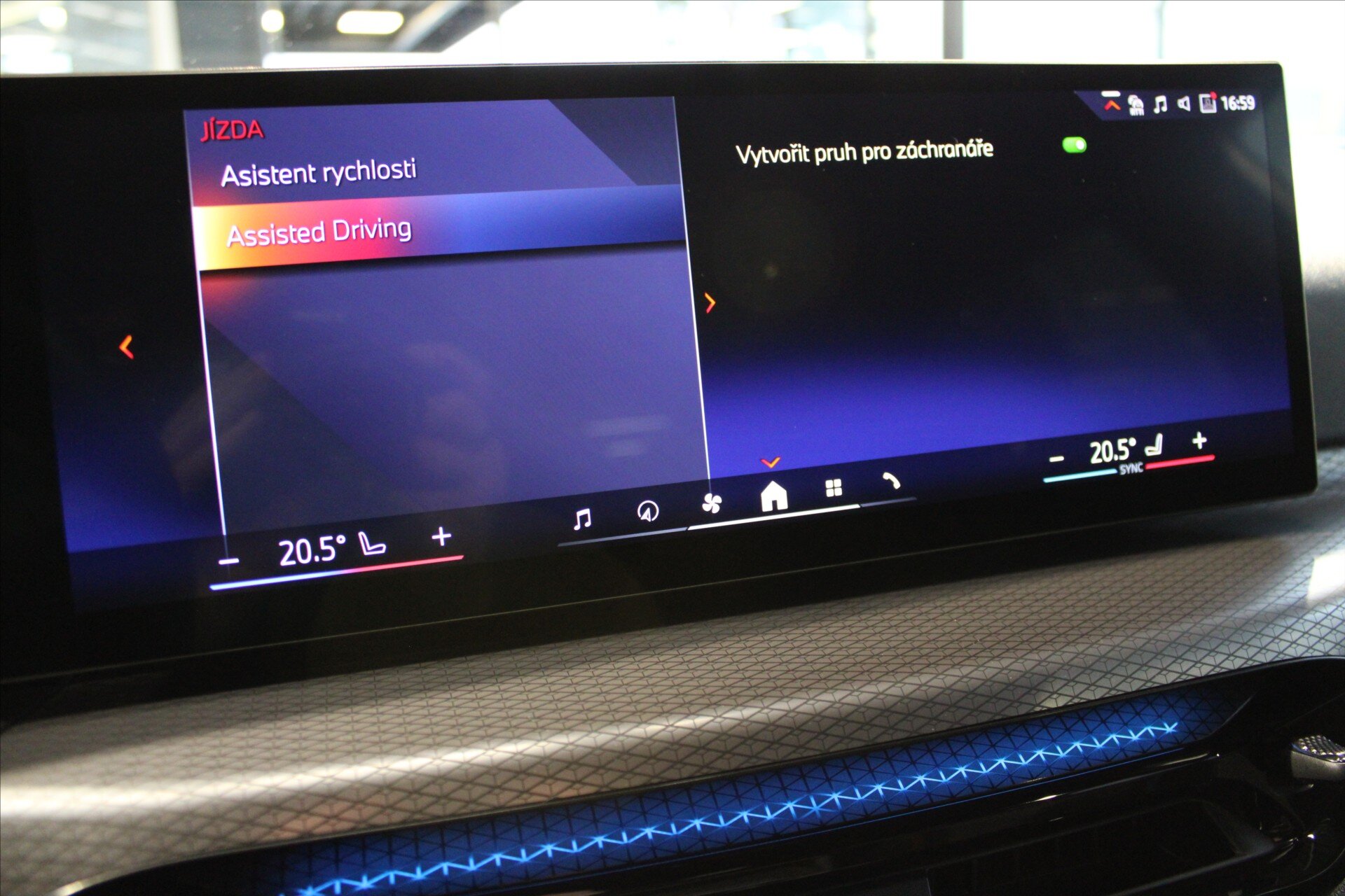 BMW Řada 3 Kombi 2,0 l 140 kw