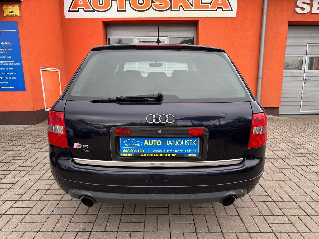 Audi S6 Kombi 4,2 l 220 kw