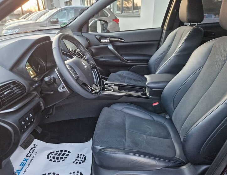 Mitsubishi Ostatní SUV / Terénní 2,4 l 138 kw