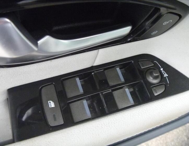 Land Rover Range Rover Evoque 8