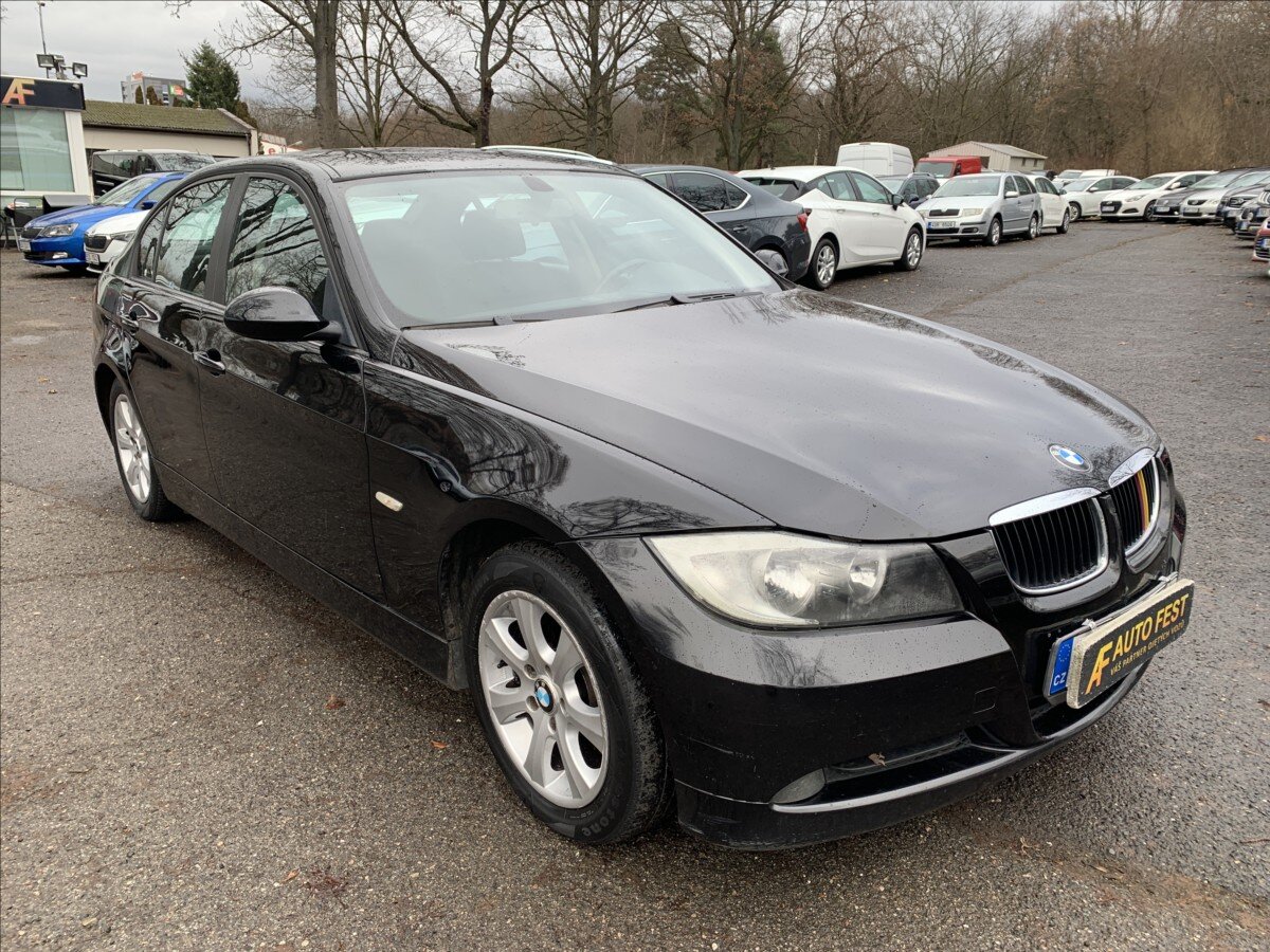BMW Řada 3 Sedan 2,0 l 90 kw