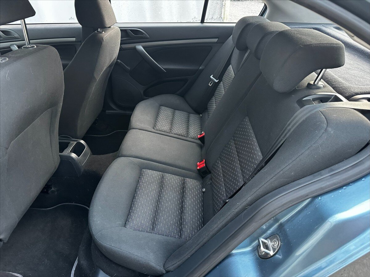 Škoda Octavia Sedan 1,6 l 77 kw