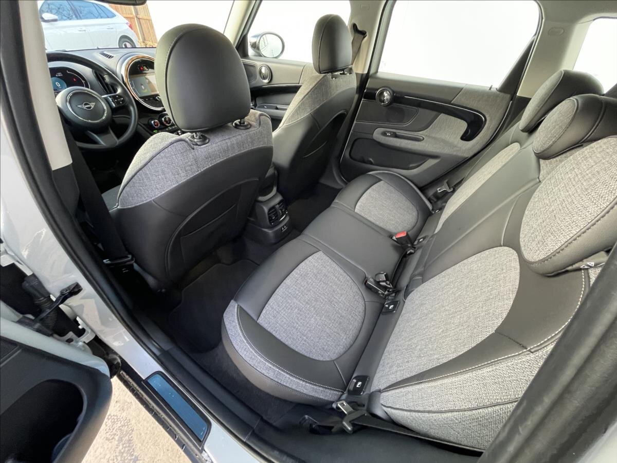 Mini Countryman SUV 1,5 l 100 kw