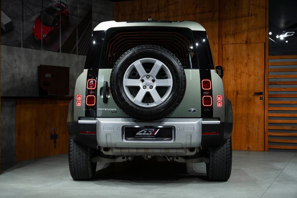 Land Rover Defender SUV / Terénní 3,0 l 294 kw