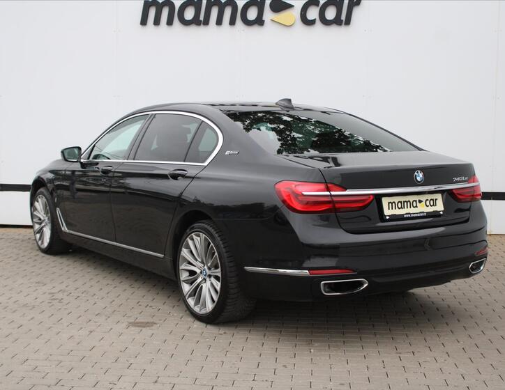 BMW Řada 7 5