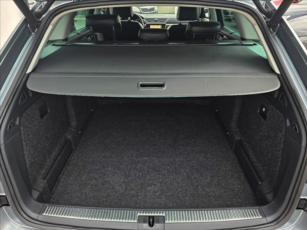 Škoda Superb Kombi 2,0 l 140 kw