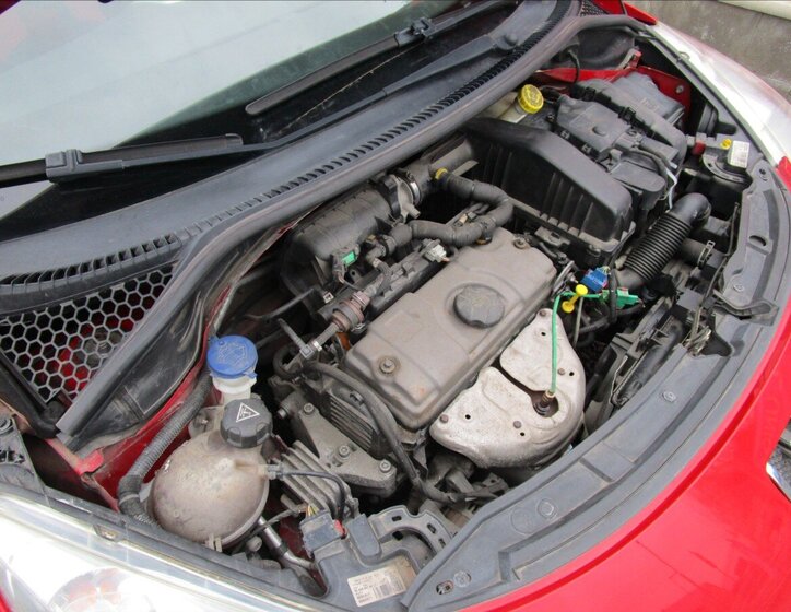 Peugeot 207 Kombi 1,4 l 54 kw