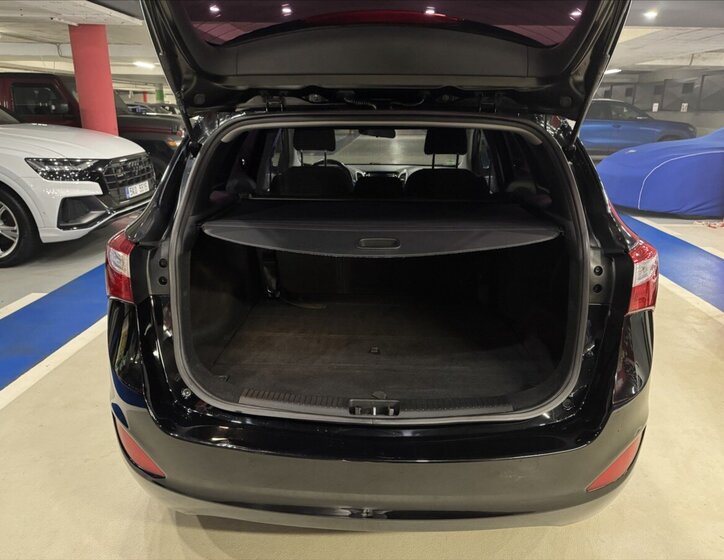 Hyundai i30 Kombi 1,6 l 81 kw