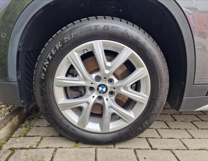 BMW X1 45