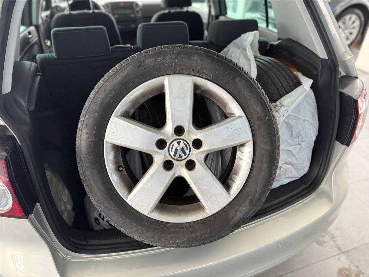 Volkswagen Golf Plus Kombi 1,2 l 77 kw