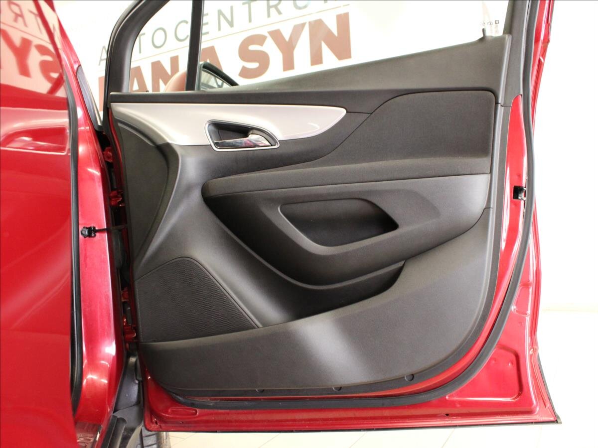 Opel Mokka SUV 1,7 l 96 kw