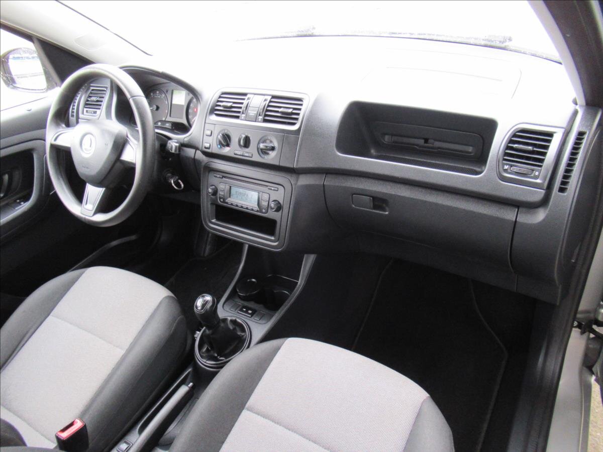 Škoda Roomster Hatchback 1,2 l 51 kw