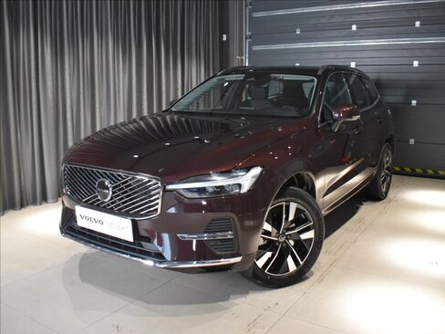 Volvo XC60 SUV / Terénní 2,0 l 184 kw