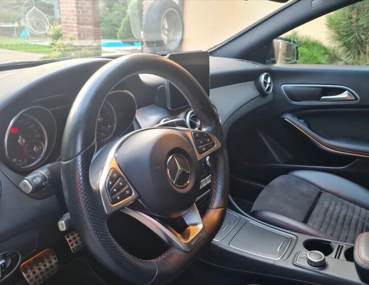 Mercedes-Benz CLA Sedan / Limuzína 0,0 80 kw