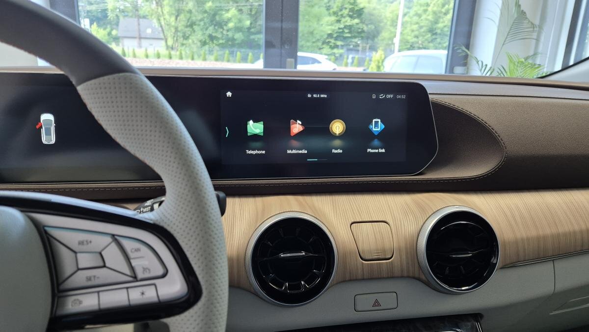 Dongfeng U-Tour MPV 1,5 l 130 kw