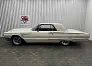 Ford Thunderbird 4