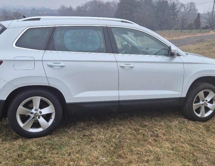 Škoda Karoq SUV 0,0 110 kw