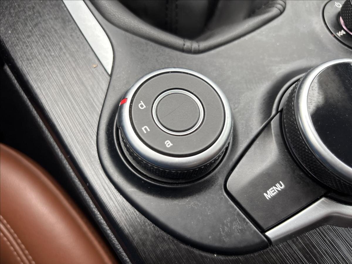 Alfa Romeo Giulia Sedan 2,1 l 132 kw