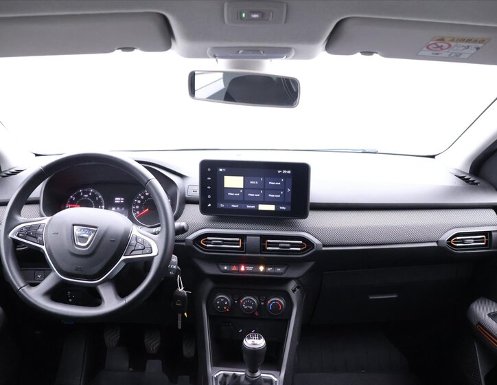 Dacia Sandero Hatchback 999,0 67 kw