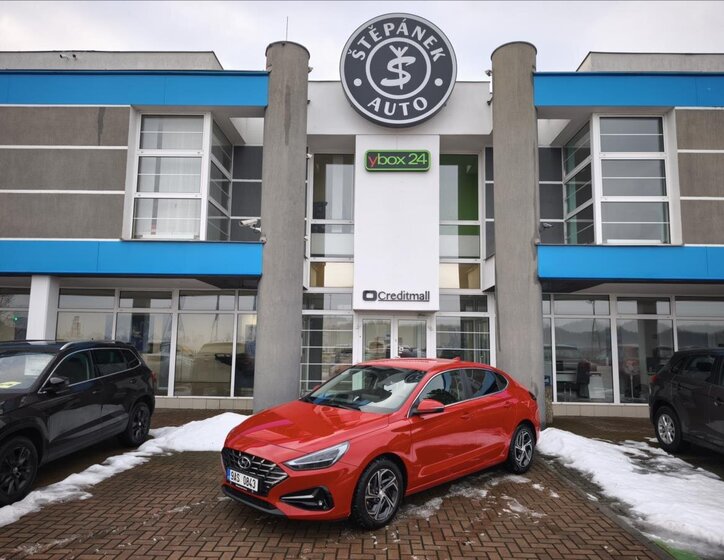 Hyundai i30 Hatchback 998,0 88 kw