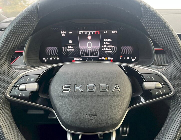 Škoda Scala Hatchback 1,0 l 85 kw