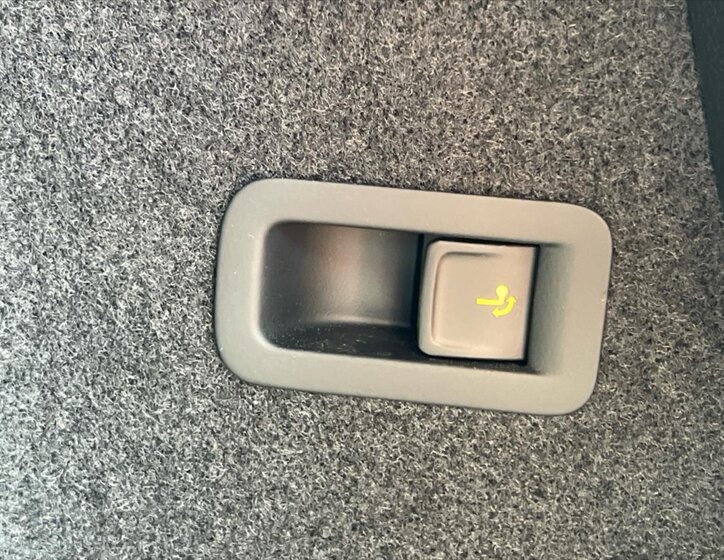 Škoda Karoq SUV / Terénní 1,5 l 110 kw