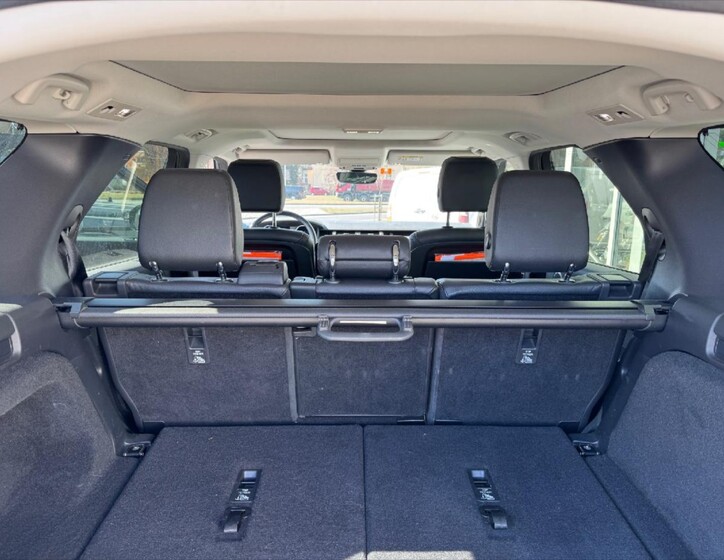 Land Rover Discovery 15