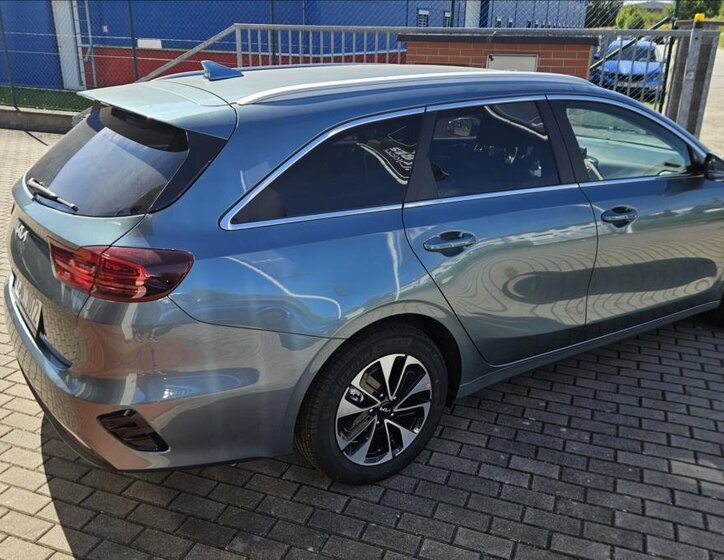 KIA Ceed Kombi 1,5 l 118 kw