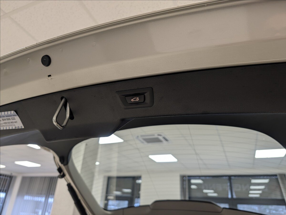 BMW X6 Sedan 3,0 l 190 kw