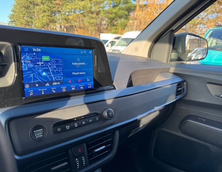 Ford Tourneo Courier VAN-Minibus 999,0 91 kw