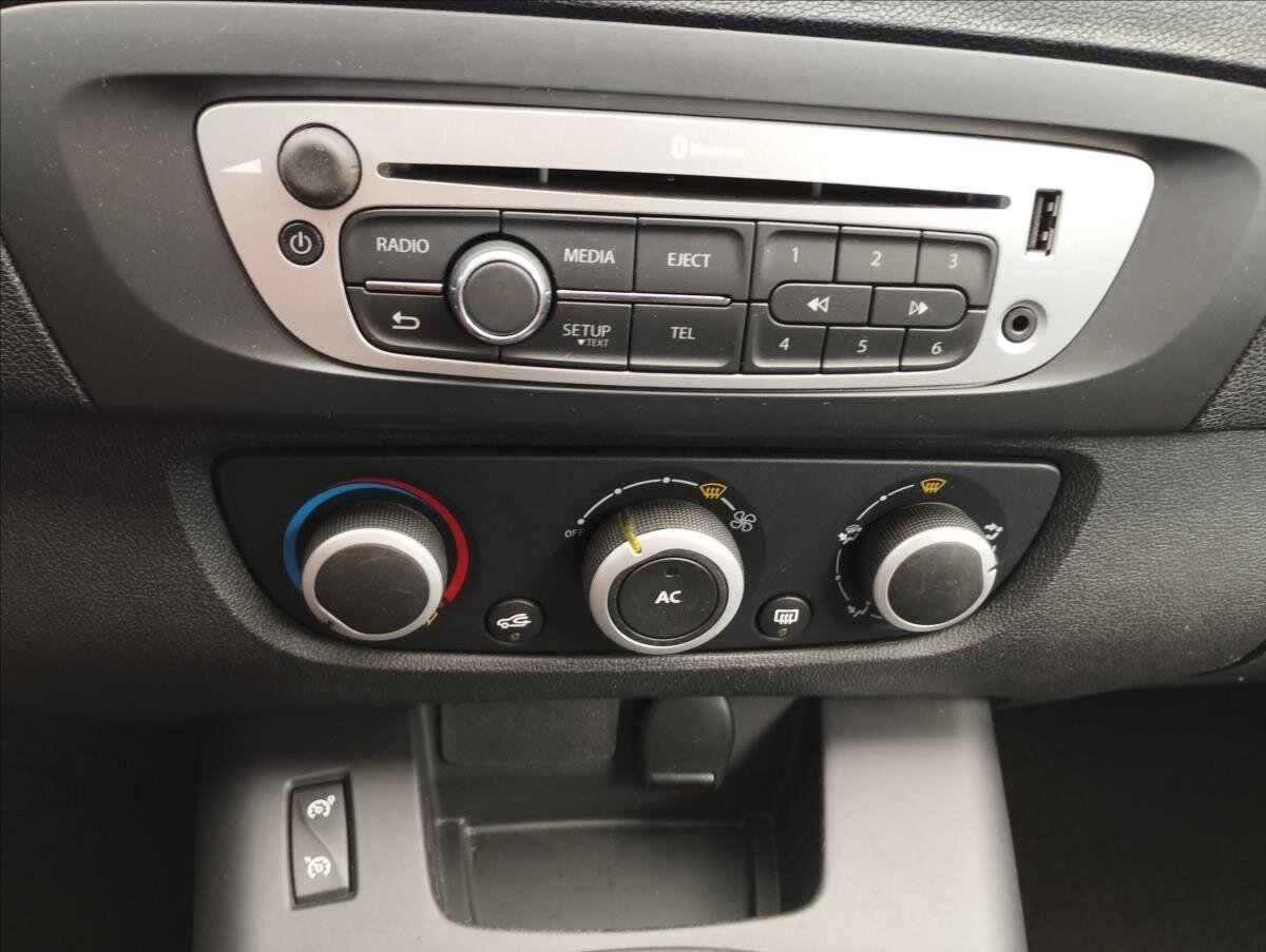 Renault Scénic MPV 1,5 l 81 kw