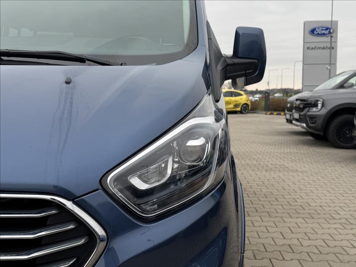 Ford Tourneo Custom MPV 2,0 l 136 kw
