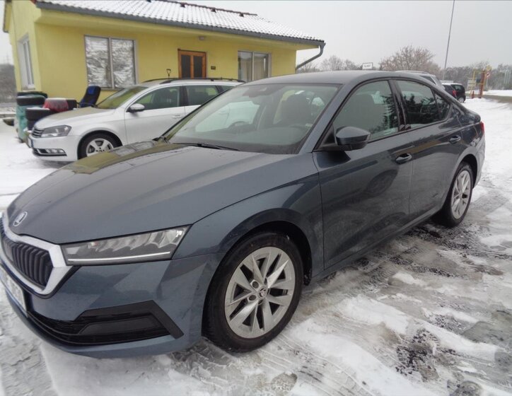 Škoda Octavia Sedan / Limuzína 1,5 l 110 kw