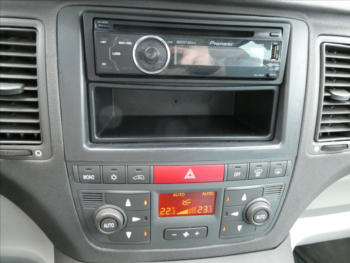 Fiat Idea Hatchback 1,4 l 70 kw