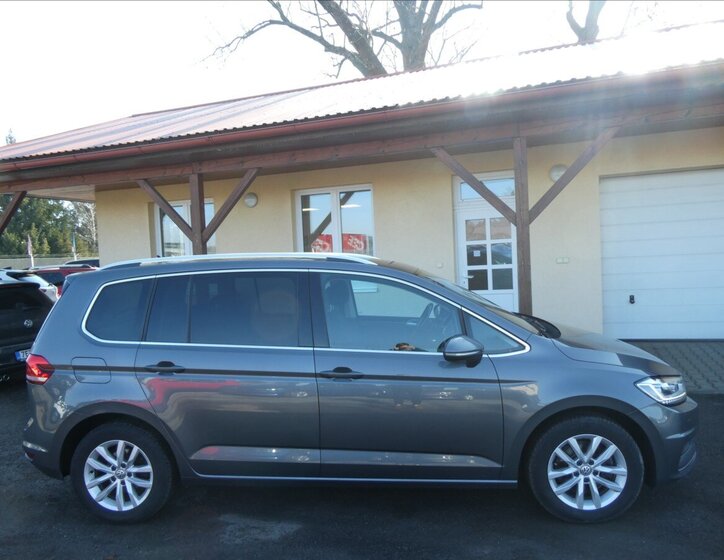 Volkswagen Touran MPV 2,0 l 110 kw
