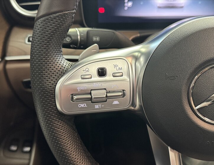 Mercedes-Benz Třídy E Sedan / Limuzína 2,9 l 250 kw