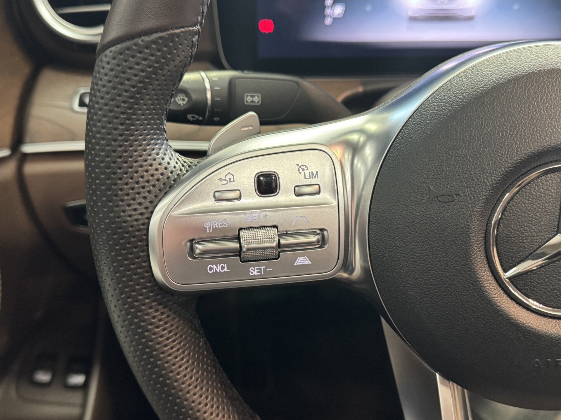 Mercedes-Benz Třídy E Sedan / Limuzína 2,9 l 250 kw